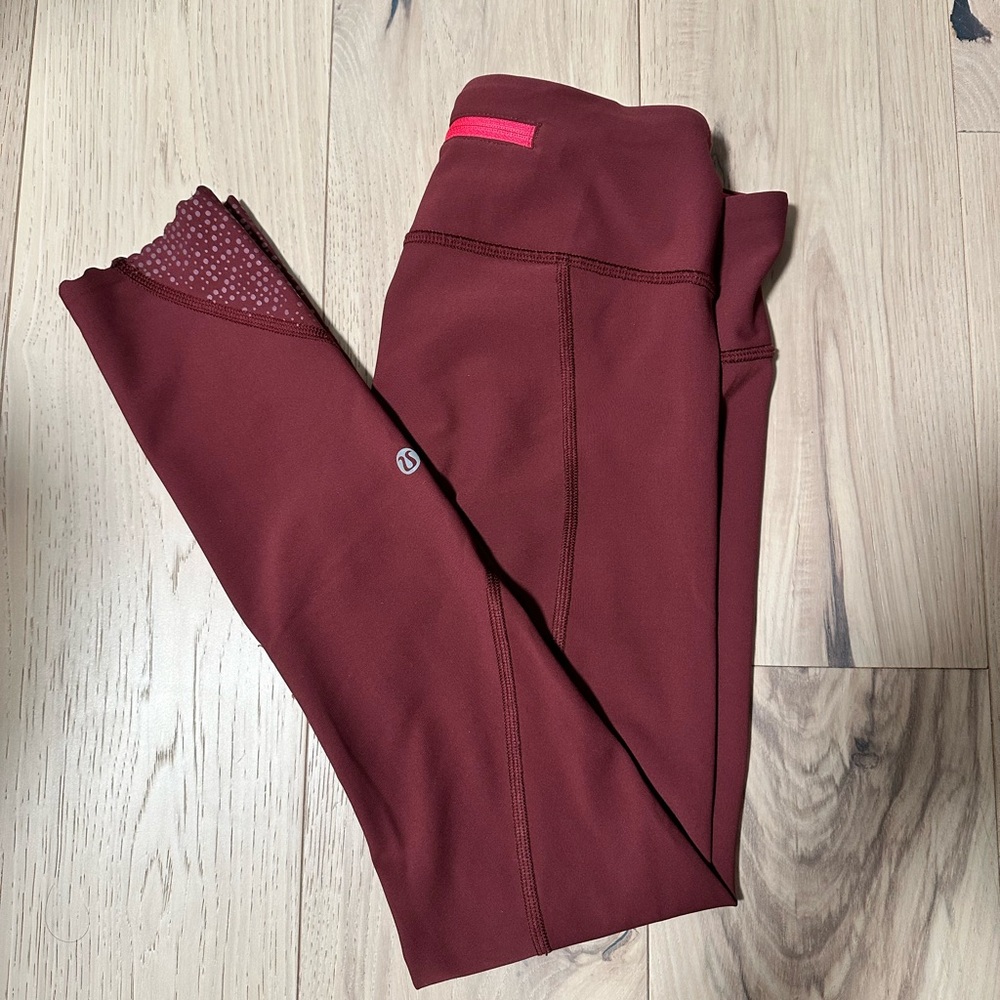 Lululemon | Tight Stuff Tight | Wine Berry Red | Size 6